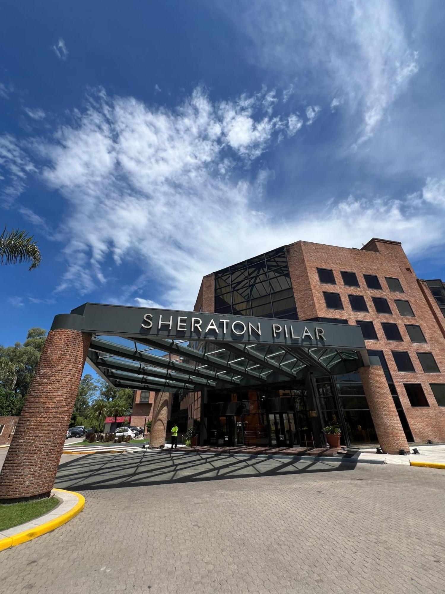 Sheraton Pilar Hotel & Convention Center Екстер'єр фото