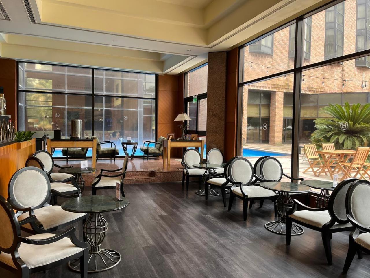 Sheraton Pilar Hotel & Convention Center Екстер'єр фото